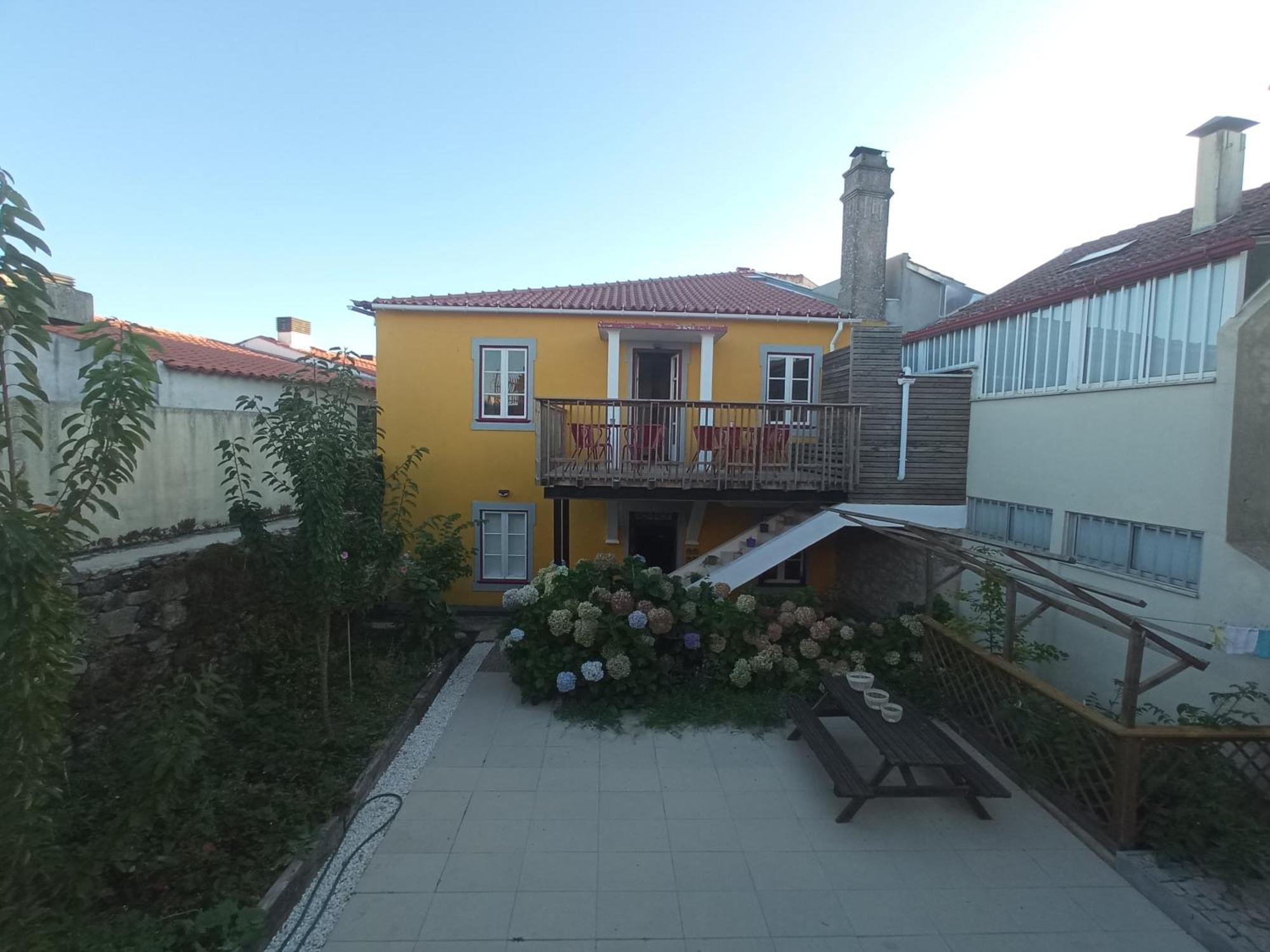 Urbe Sanchina - Hostel & Suites Гуарда Екстер'єр фото