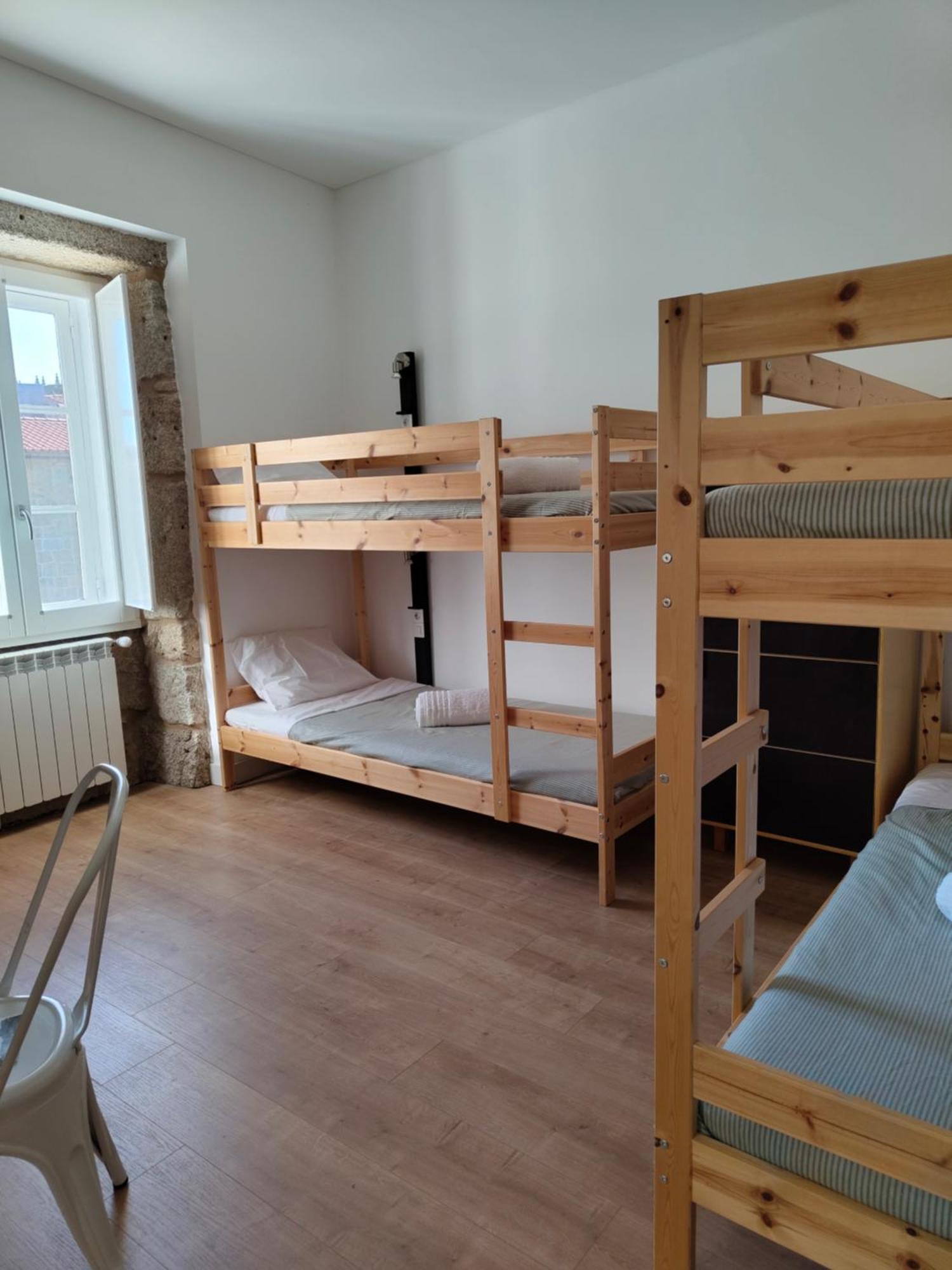 Urbe Sanchina - Hostel & Suites Гуарда Екстер'єр фото
