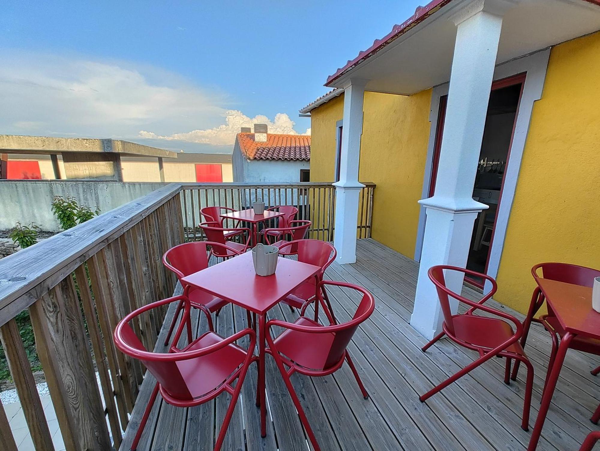 Urbe Sanchina - Hostel & Suites Гуарда Екстер'єр фото